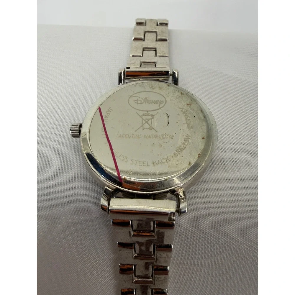 Disney Mickey Minnie Mouse Kissing Watch Silver Tone Link Bracelet Working